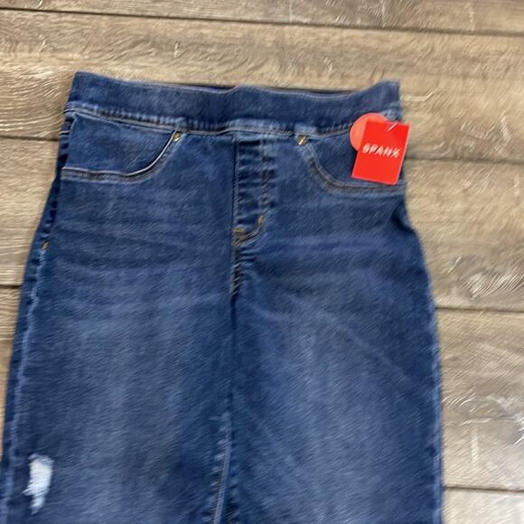 NEW SPANX Distressed Skinny Jeans Medium Wash Women’s Size Small - Picture 3 of 7